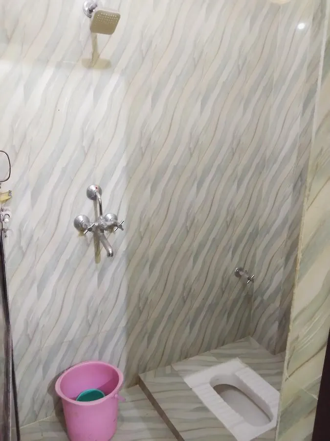 ****  Rameshwaram Guest House Varanasi India